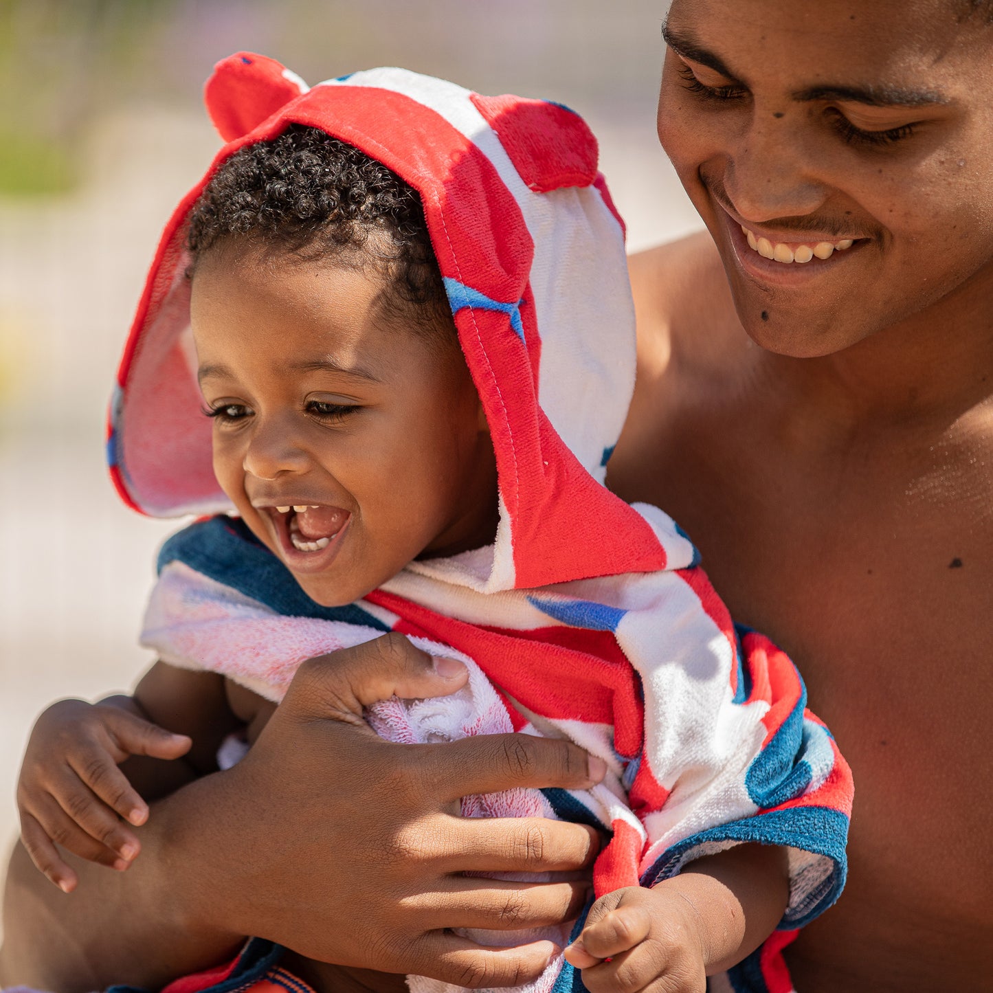 Swim Essentials - Poncho Walvis