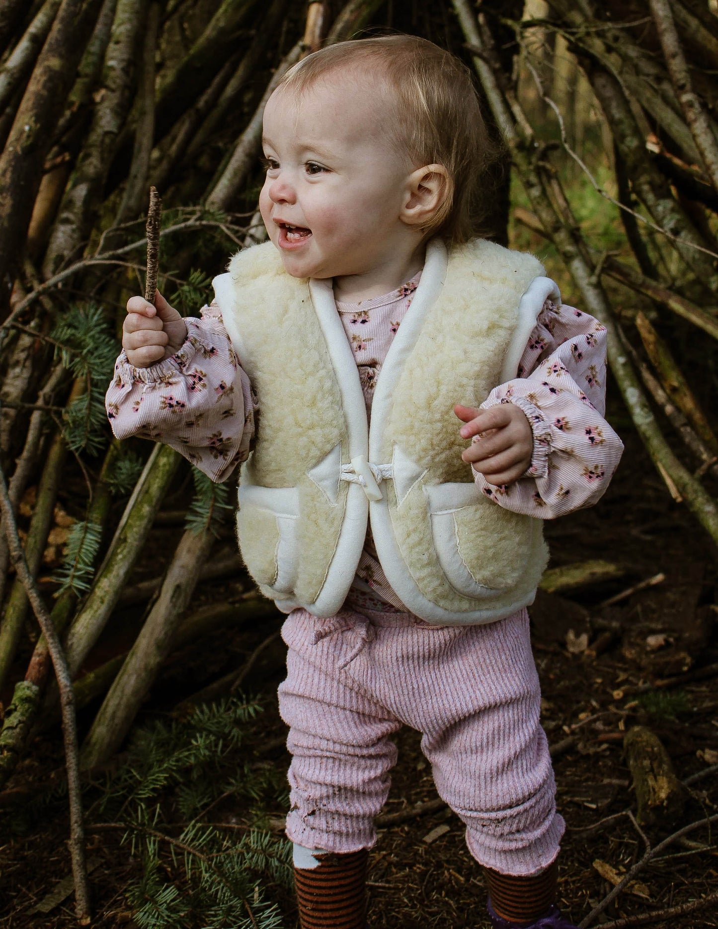 We Are Wovens - Vest Beige