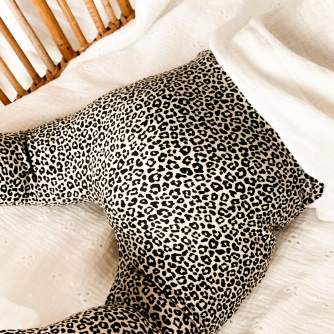 Label Spruit - Flared Leopard